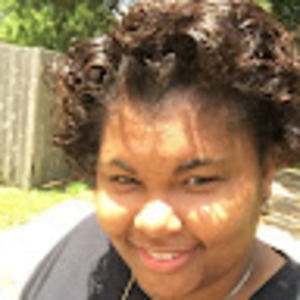 Meet your Posher, Brandi